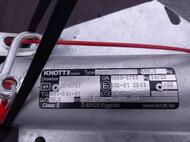 Тормоз наката Knott KF27 с петлей NATO d50